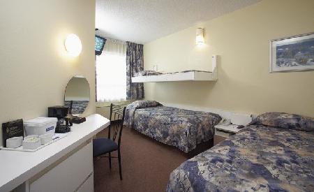 Travelodge Montreal Centre 03
